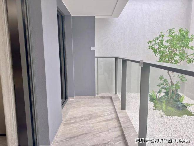 盘欢迎您-地址-价格-户型-小区环境-楼盘详情-交房时间-周边配套-售楼处电话MG不朽情缘越秀杨浦天玥(营销中心)网站-越秀杨浦天玥销售中心(售楼处)-楼(图7)